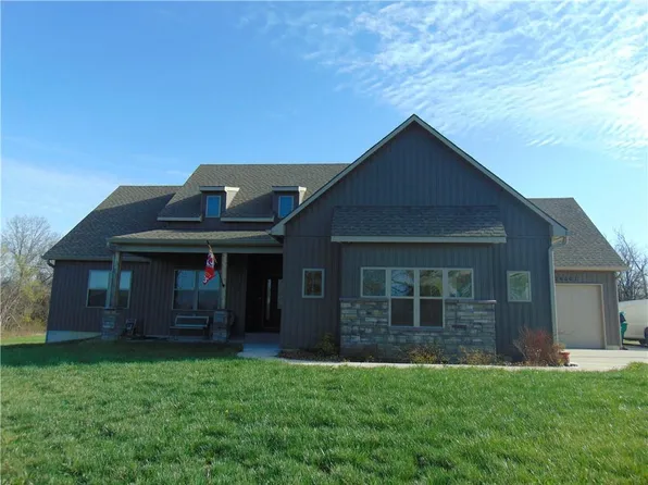 26401 E 267th St, Harrisonville, MO 64701