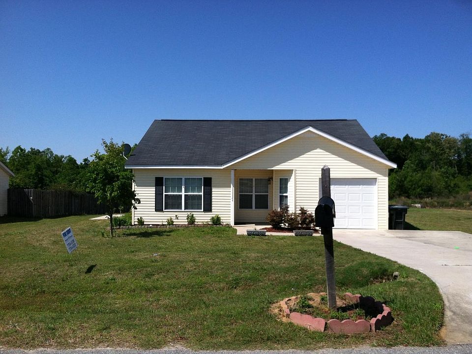 1st image of 5012 Scotch Pine Ave