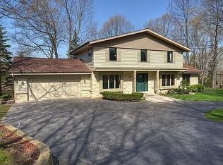 1841 Candlewood Ln, Richfield, WI 53076