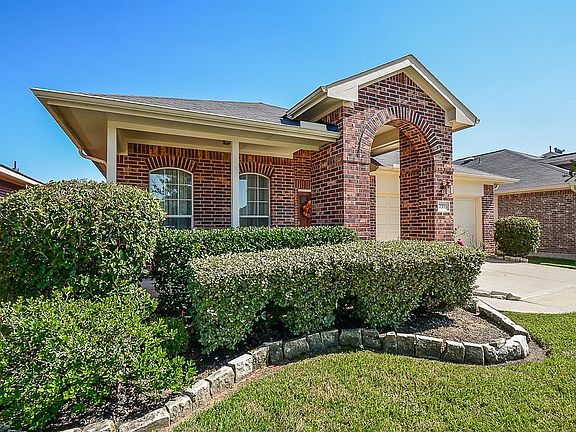 3rd image of 7335 Boerne Creek Dr