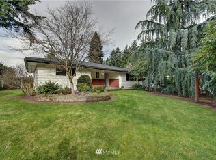 10112 SE 206th St, Kent, WA 98031