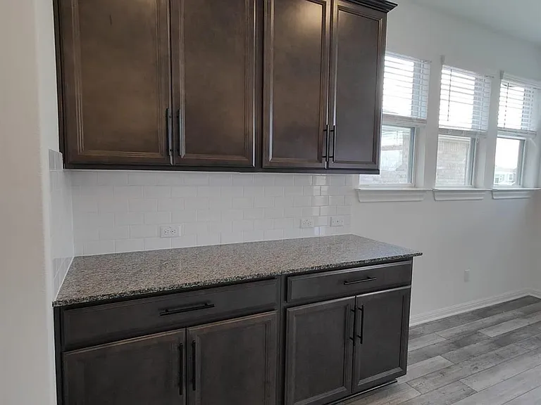 216 Turnbuckle Bnd — Photo 14