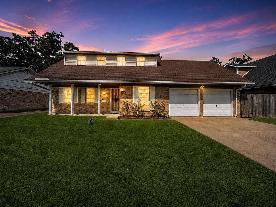 1st image of 2808 Burke Rd