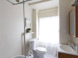 144 11th St SE, Washington, DC 20003