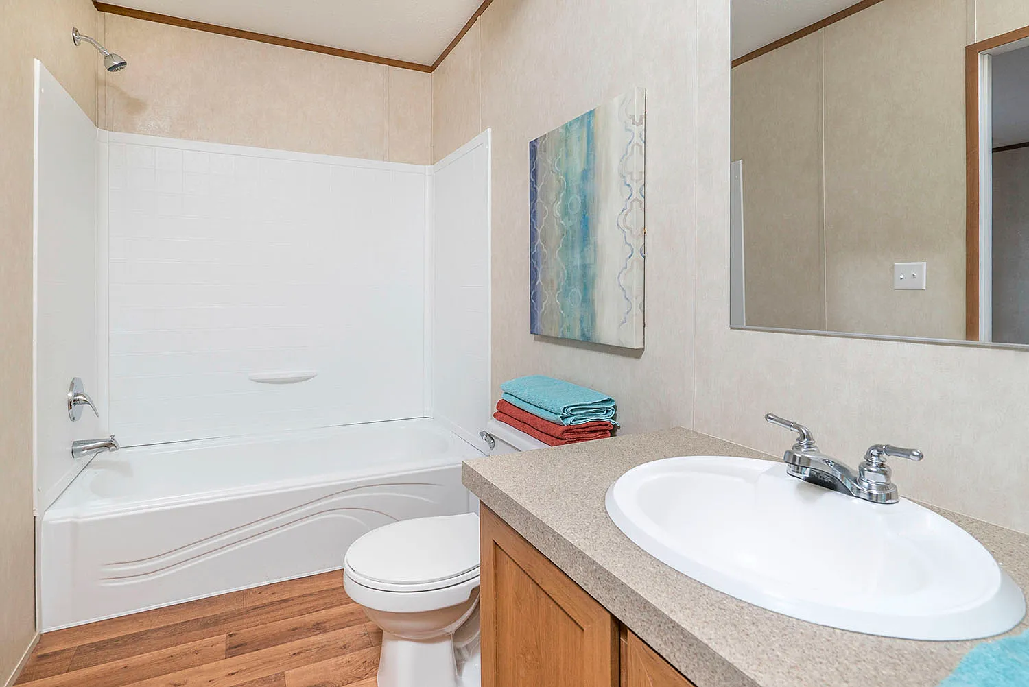 3 bed, 1153 sqft, $1,900 — Photo 3