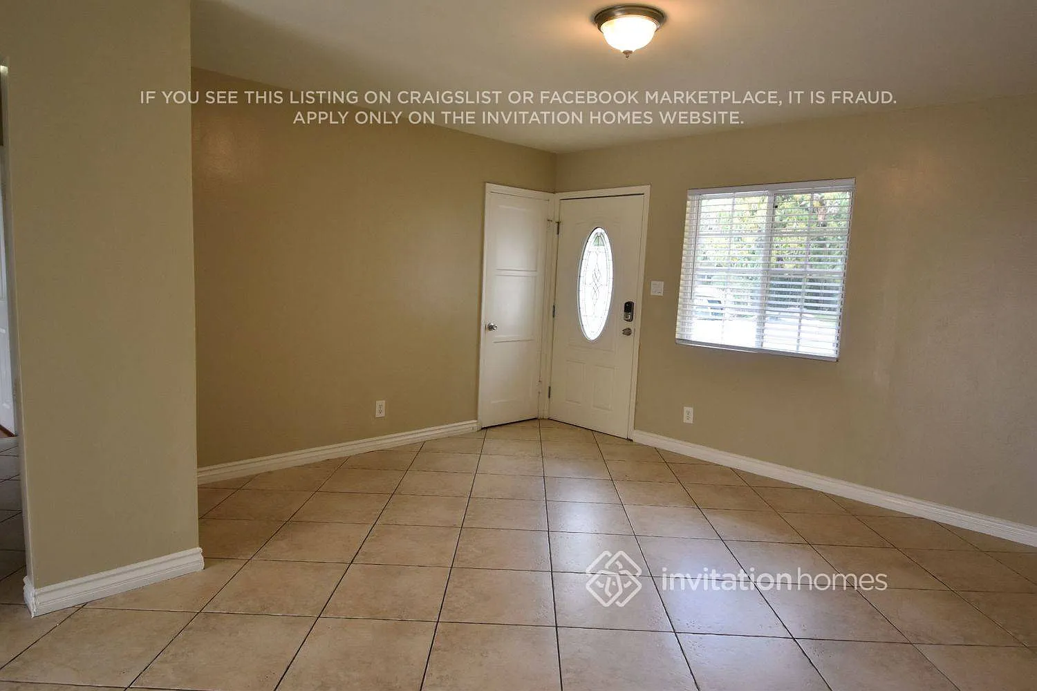 8451 Costello Ave Panorama City, CA 91402 — Photo 2