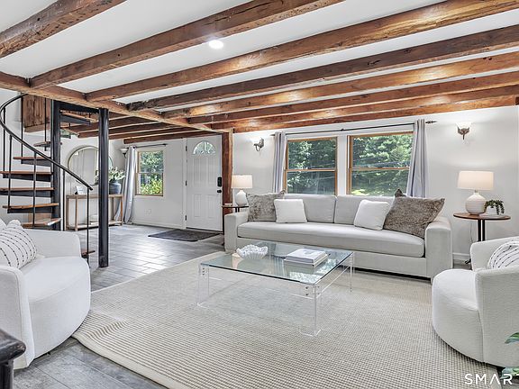 5th image of 49 Moose Hill Road