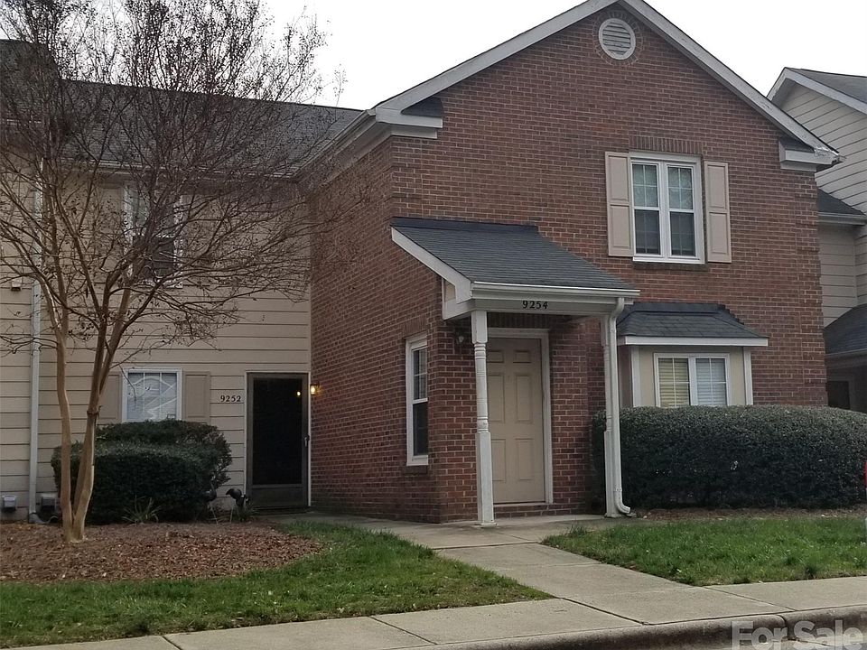 1st image of 9254 Kings Canyon Dr