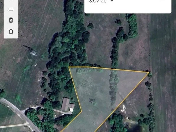 1040 Homer Smith Rd, Whitewright, TX 75491