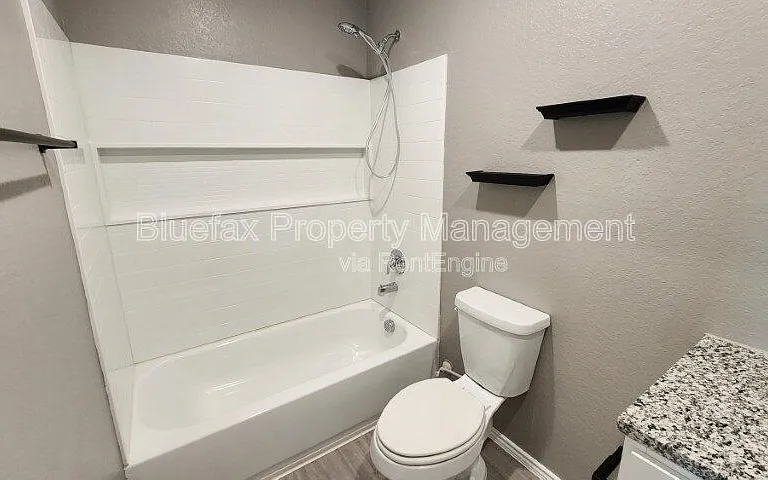 13869 Llama Pl — Photo 10