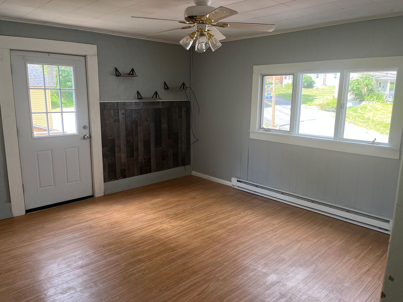 295 Terrace St 2R, Honesdale, PA 18431 Zillow