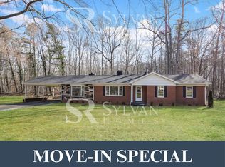 3313 Union Knoll Dr, Winston Salem, NC 27107
