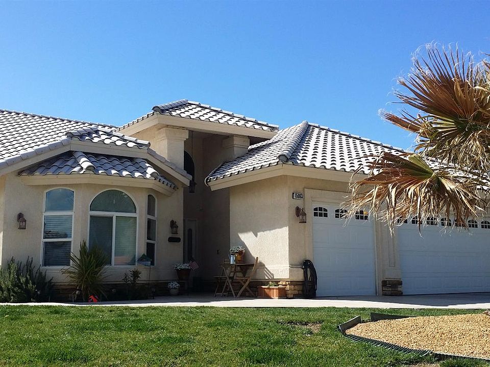 1st image of 15063 Wildflower Ln