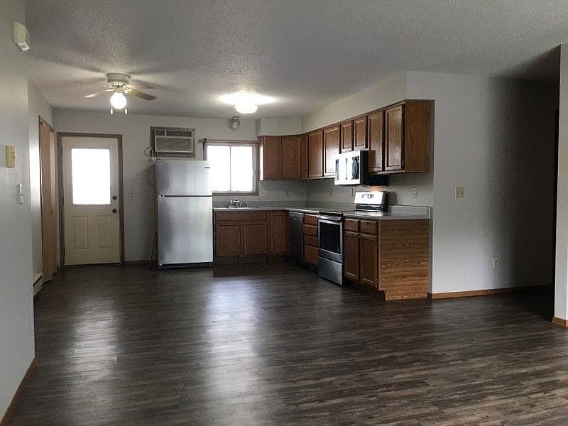 Briggy N 5th St 703 N 5th St Marshall MN Zillow