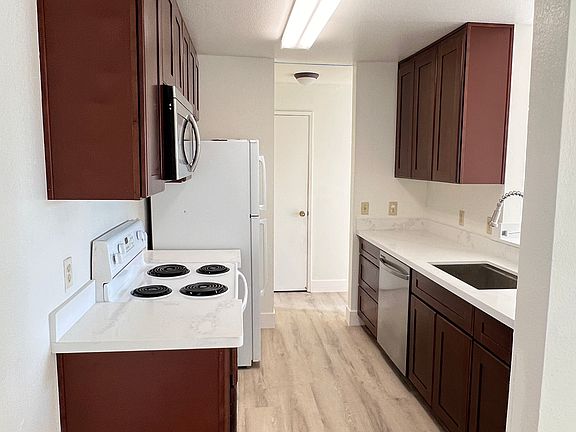 2nd image of 715 Heath Ct APT 188