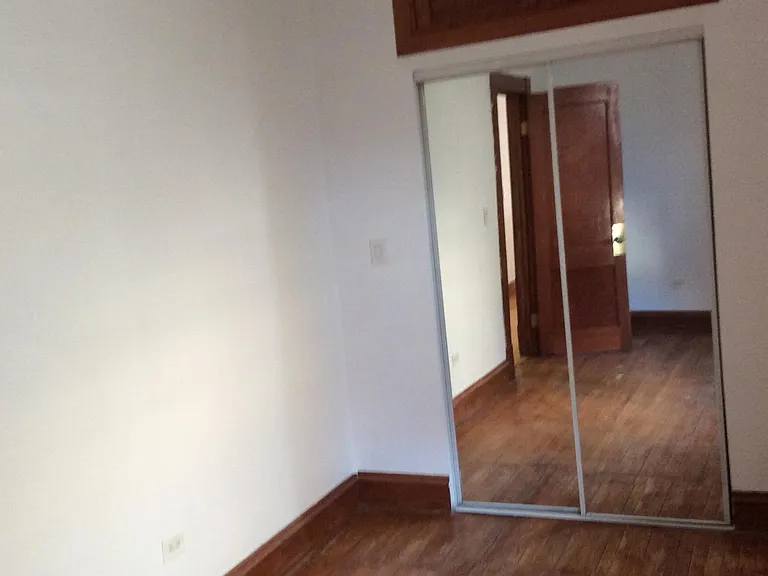 2628 W Augusta Blvd — Photo 6