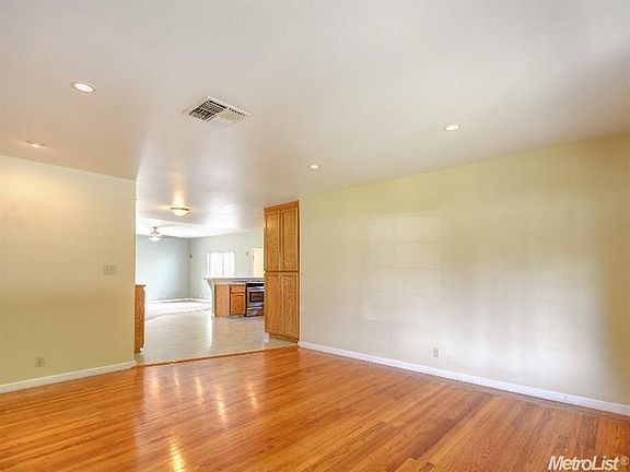3rd image of 6508 18th Ave
