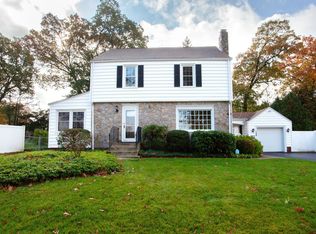 189 Glenwood St, Manchester, CT 06040