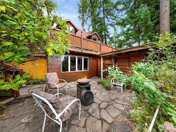 5th image of 2965 Dogwood Terrace