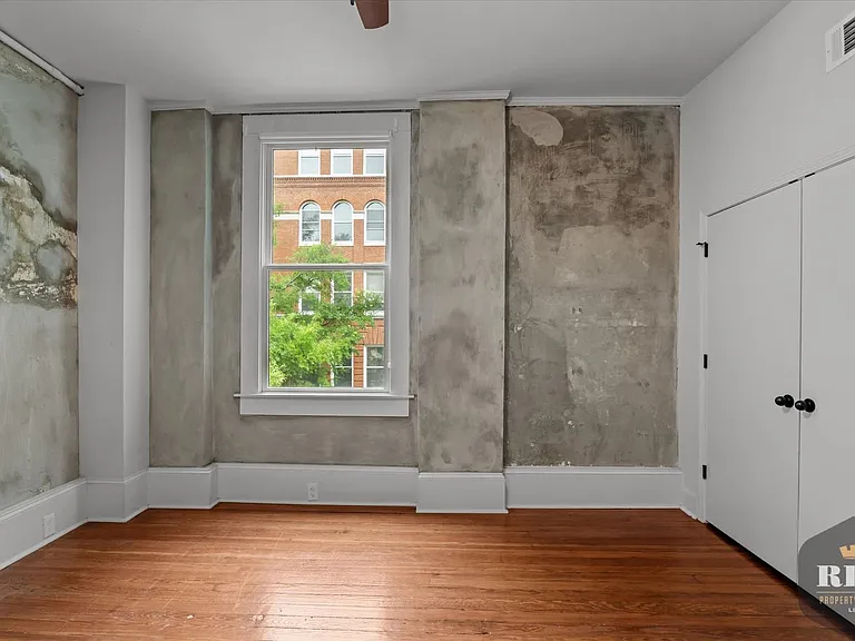 212 Seventh St. — Photo 12