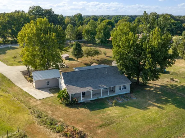 420 Sanford Rd, Covington, TN 38019