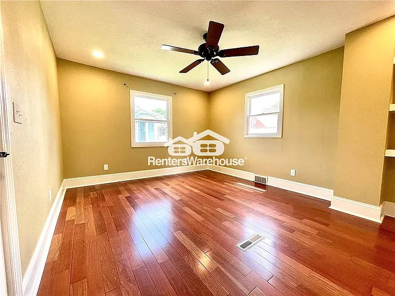 5810 Francis Ave — Photo 5