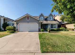 2828 Woodmont Cir, Modesto, CA 95355