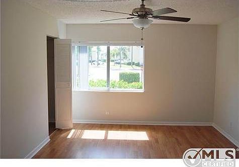 2nd image of 240 Croton Ave APT 111