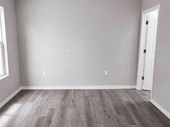 4th image of 7602 Windsor Oaks Unit 2
