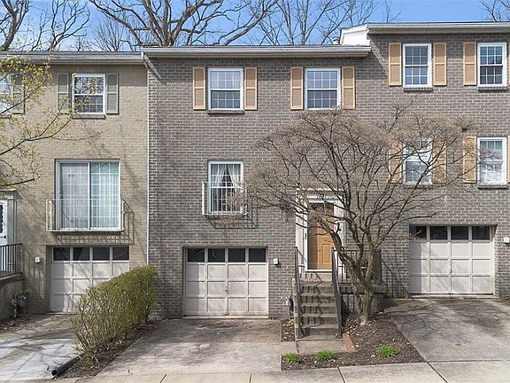 2nd image of 1407 Harewood Sq
