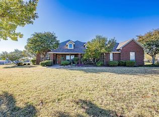 820 Lakeridge Dr, Lavon, TX 75166