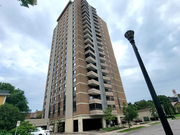 410 Groveland Ave APT 202, Minneapolis, MN 55403