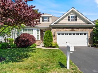 55 Lakehurst Way, Monroe Township, NJ 08831