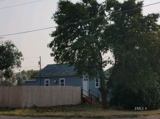 920 Truscott St, Miles City, MT 59301