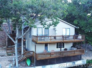 387 Old Oak Bend Dr, Sunrise Beach, MO 65079