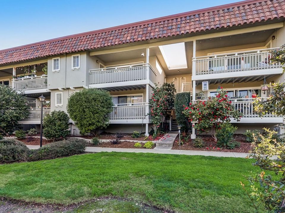1st image of 2741 Mauricia Ave #B