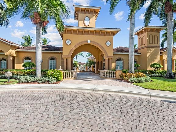 3rd image of 15590 Ocean Walk Cir APT 206