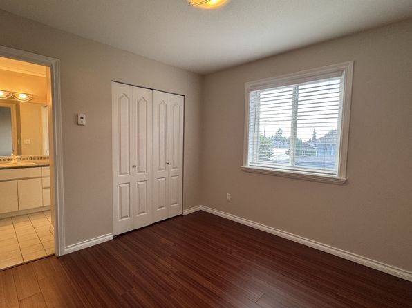 4 bedroom rental in Burnaby — photo 20