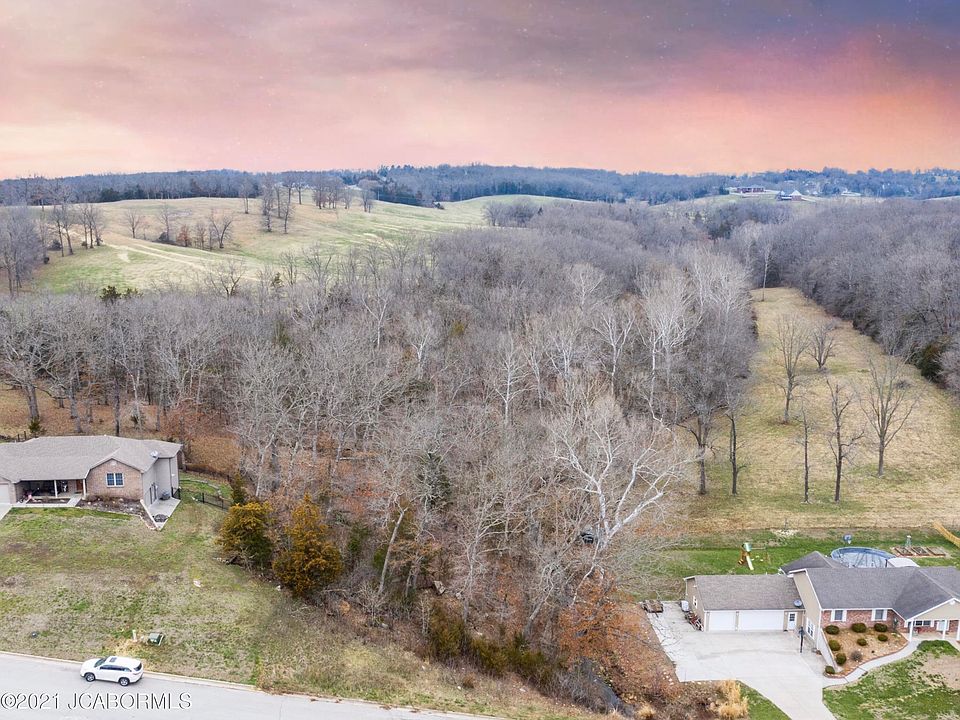 1st image of 7617 Hunters Ln