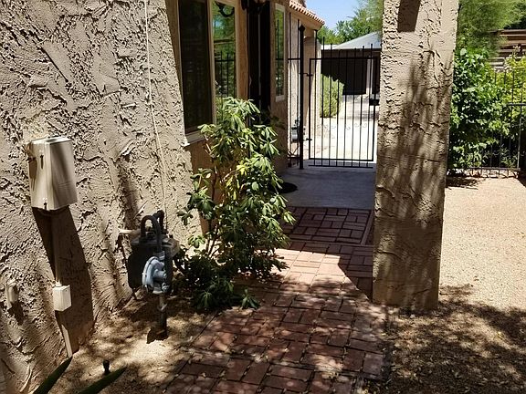 2nd image of 4501 E Rhonda Dr
