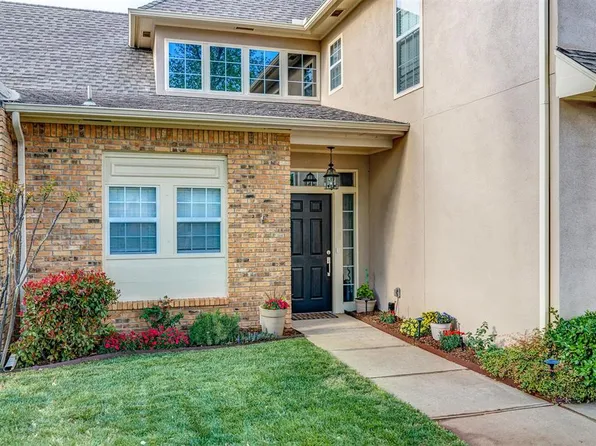 701 Inverary Dr, Edmond, OK 73025