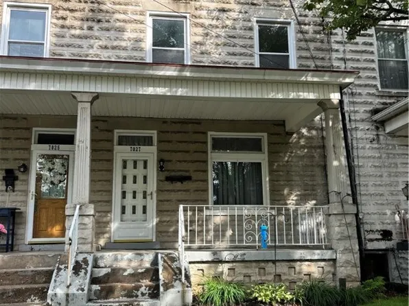 7027 Blackhawk St, Pittsburgh, PA 15218