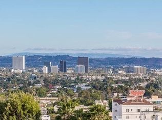 8237 Roxbury Rd, Los Angeles, CA 90069