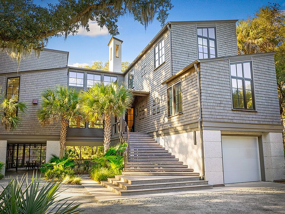 1st image of 455 Caroline Shores Ln