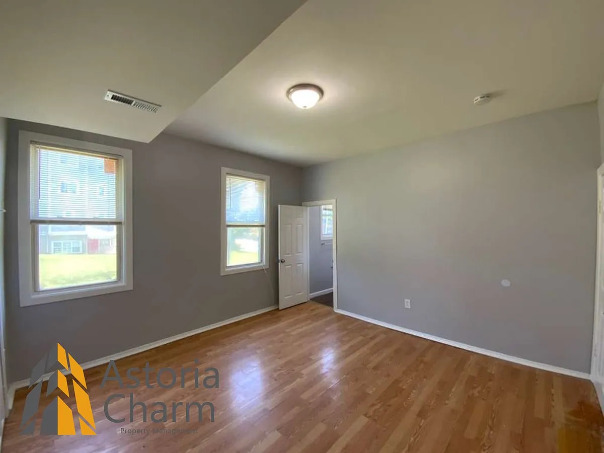 3508 Clifton Ave - Unit A1 — Photo 3