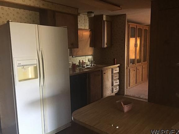 3rd image of 4809 N Leland Ln