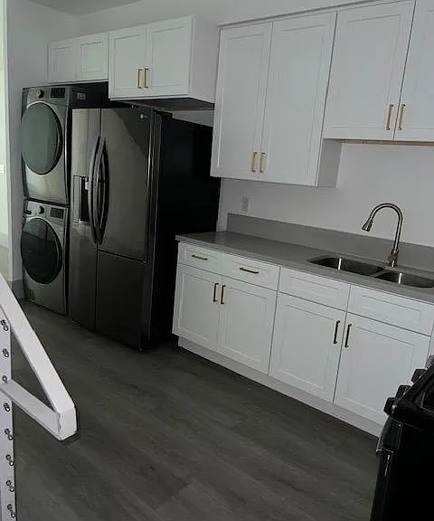 14954 Sherman Way #203 — Photo 5