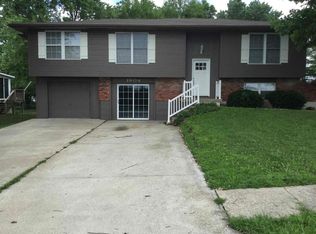 1904 Wornall Rd, Excelsior Springs, MO 64024