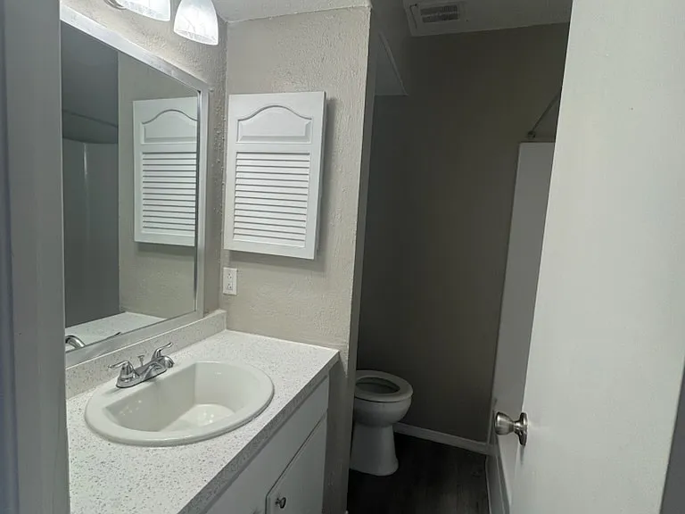 La Cima Apartments — Photo 53