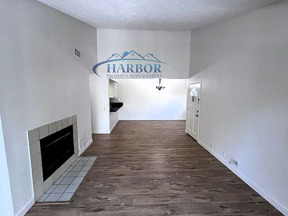 4th image of 22230 S Vermont Ave Unit 204